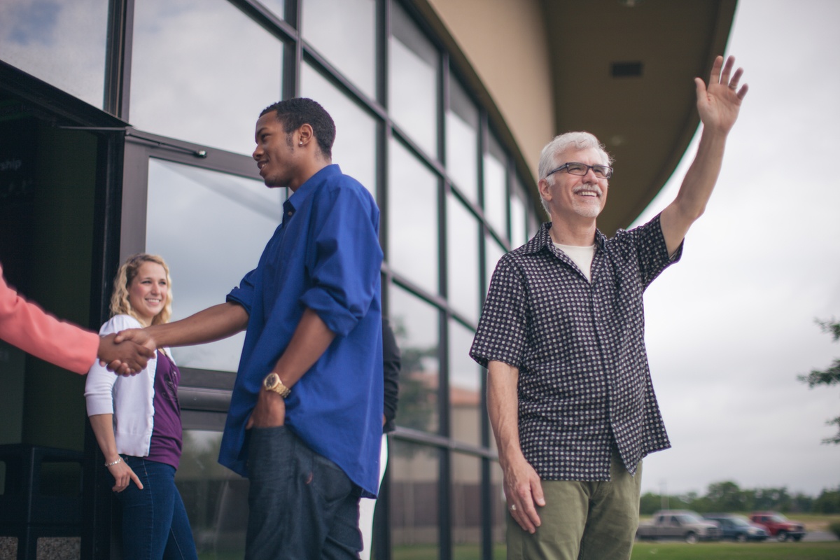 How Leaders Of Multisite Churches Can Build Relationships With Volunteers